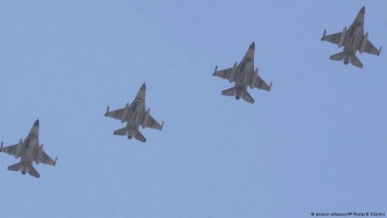 Анкара: Турецкие ВВС поразили 12 целей на севере Ирака