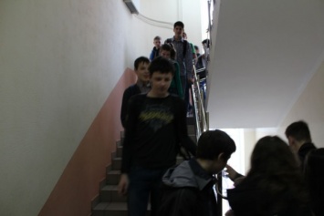 В Петербурге эвакуировали школу №474