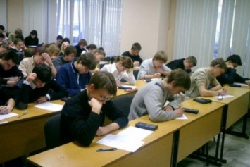 В Киеве у школьников появится электронный дневник