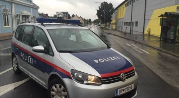 В Австрии 80-летний мужчина угрожает взорвать дом из-за решения суда о выселении