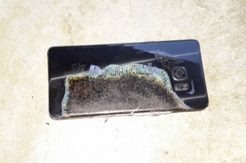 Очередной случай взрыва Samsung Galaxy Note 7: ущерб оценили в 90 000 рублей [фото]