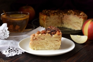 «Невидимый» яблочный пирог. Нашла этот рецепт в бабушкиной тетрадке