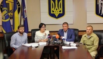 Схватка за землю в Святошино: Киевгорстрой заявляет о наличии всех документов