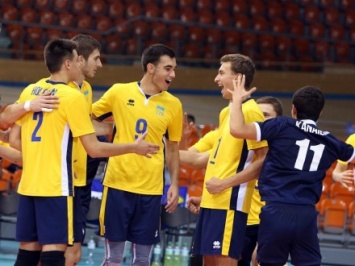 Сборная Украины по волейболу впервые в истории вышла в полуфинал молодежного ЧЕ