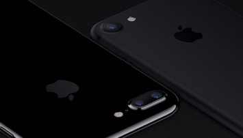 Сравнение iPhone 7 в цветах черный и «черный оникс»