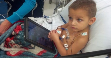 Масло каннабиса излечило 3-летнего мальчика от рака после того, как врачи дали ему 48 часов!