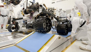 NASA: Марсоход Curiosity способен зародить жизнь на Марсе