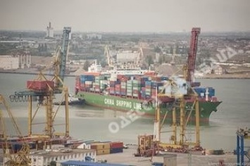 Ильичевский порт перевыполнил план августа