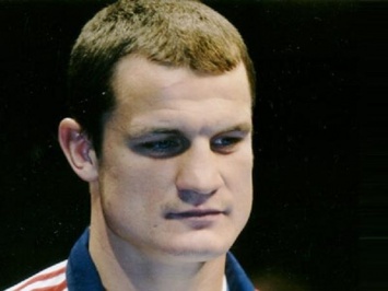 На 38-м году жизни скончался самый техничный боксер России Роман Романчук