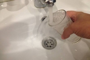 КП «Вода Донбасса»: Наличие посторонних запахов в питьевой воде не опасно для здоровья человека