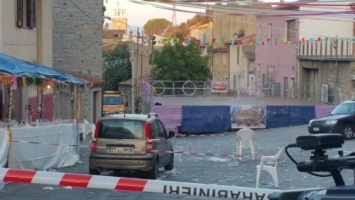 На Сардинии автомобиль врезался в толпу, 25 пострадавших