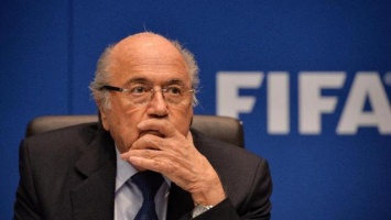 В ФИФА завели дело о коррупции Блаттера