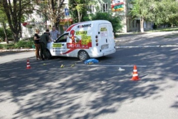 В центре Краматорска автомобиль сбил мужчину