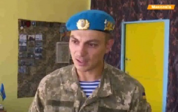Николаевский киборг, прошедший бои в Донецком аэропорту, теперь учит детей защищать Родину