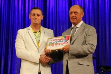 Единственный участник Олимпийских Игр из Полтавы получили денежное вознаграждение от городских властей