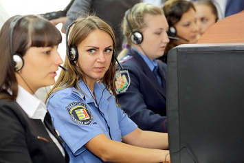 Нацполиция запустила программу повышения квалификации операторов и диспетчеров службы "102"