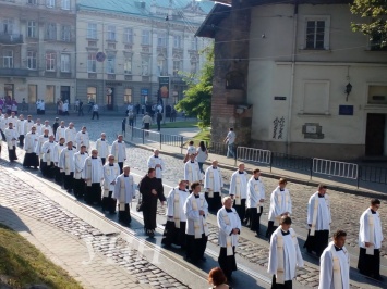 Паломничество римо-католиков состоялось во Львове