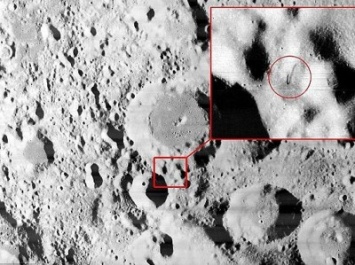 Уфологи: Инопланетяне давно добывают минералы из недр Луны