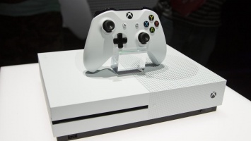 Продажи Xbox уверенно обгоняют показатели PS4 в США