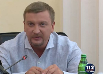 Петренко призывает Раду принять "антирейдерский законопроект"