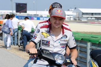 MotoGP: Джек Миллер - о том, почему пропустил Мизано и шампанском из ботинка