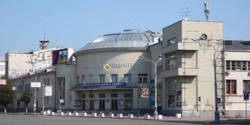 Следующая станция - "Театральная". Приключенческая адресная книга киевских театров