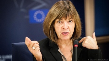 Ребекка Хармс: ЕС должен финансово поощрить Германию