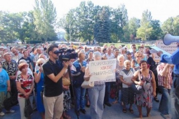 "Провокация профсоюза", - директор завода 61 коммунара не признал своей вины в долгах по зарплате