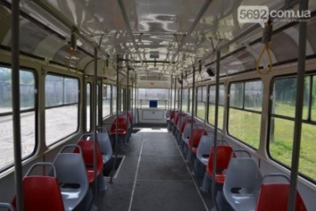В Каменском капитально отремонтируют 5 трамвайных вагонов
