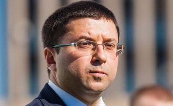 Лидер запорожского "Укропа" назвал новую советницу губернатора "тушкой"