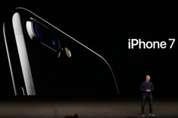 Дефицит iPhone 7 и iPhone 7 Plus зафиксирован компанией Apple