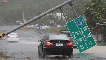 На юго-восточное побережье Китая обрушился тайфун
