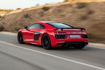 Audi R8 урежут цилиндры