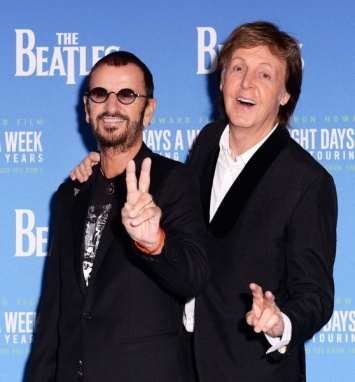 Пол Маккартни и Ринго Старр побывали на премьере фильма о The Beatles