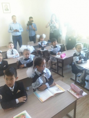 Киргизские дети спросили Сергея Лаврова о еде