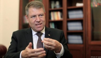 Президент Румынии считает нереальным вступление в еврозону до 2019 года