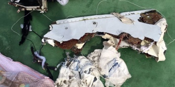 На обломках упавшего лайнера EgyptAir найдены следы тротила, - источник