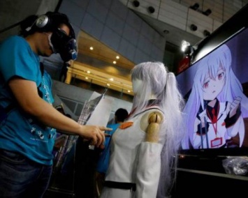 В Токио презентовали виртуальную девушку