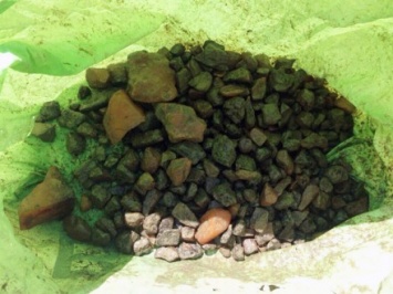 На границе с Польшей обнаружили очередные 8 кг янтаря