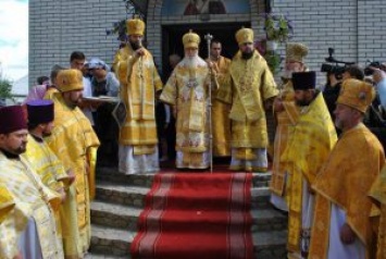 Патриарх Филарет освятил новый храм в Пирятине