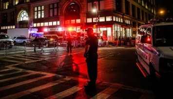 Взрыв в Нью-Йорке: задержаны пять человек