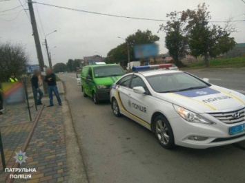 Патрульные в Ивано-Франковске остановили автомобиль инкассаторов с нетрезвым водителем