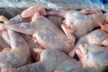 В Луганске завышают цены на курятину