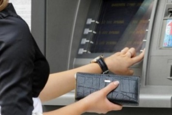 Украинские банкоматы начали заражать вирусами-шпионами