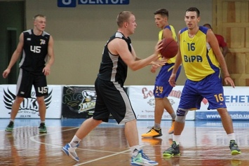 Баскетболисты из Одессы выиграли предсезонный турнир в Черкассах