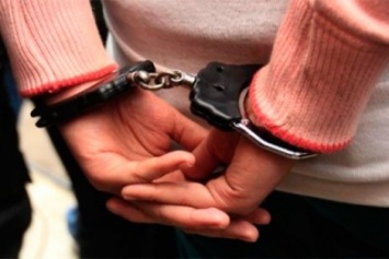 Женщина, разыскиваемая за кражу, задержана на одном из блокпостов Бахмута
