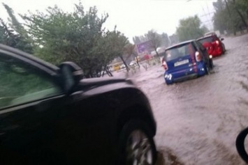 В Одессе в результате затяжных ливней затоплено большинство улиц (ФОТО,ВИДЕО)