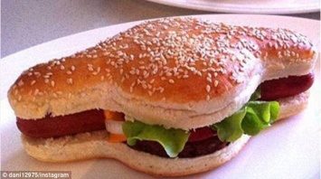Австралиец запатентовал смесь гамбургера и хотдога под названием "гамдог"