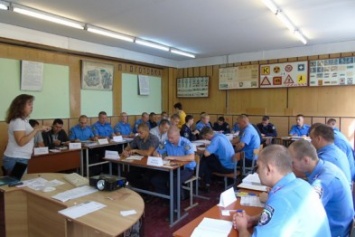Херсонские полицейские проходят курсы повышения квалификации