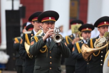 Военные и полицейские подготовили концертную программу для северодончан